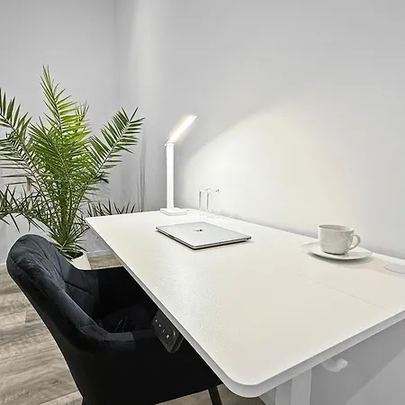 Lejlighed Premium Mit Balkon Und 3 Br Hannover